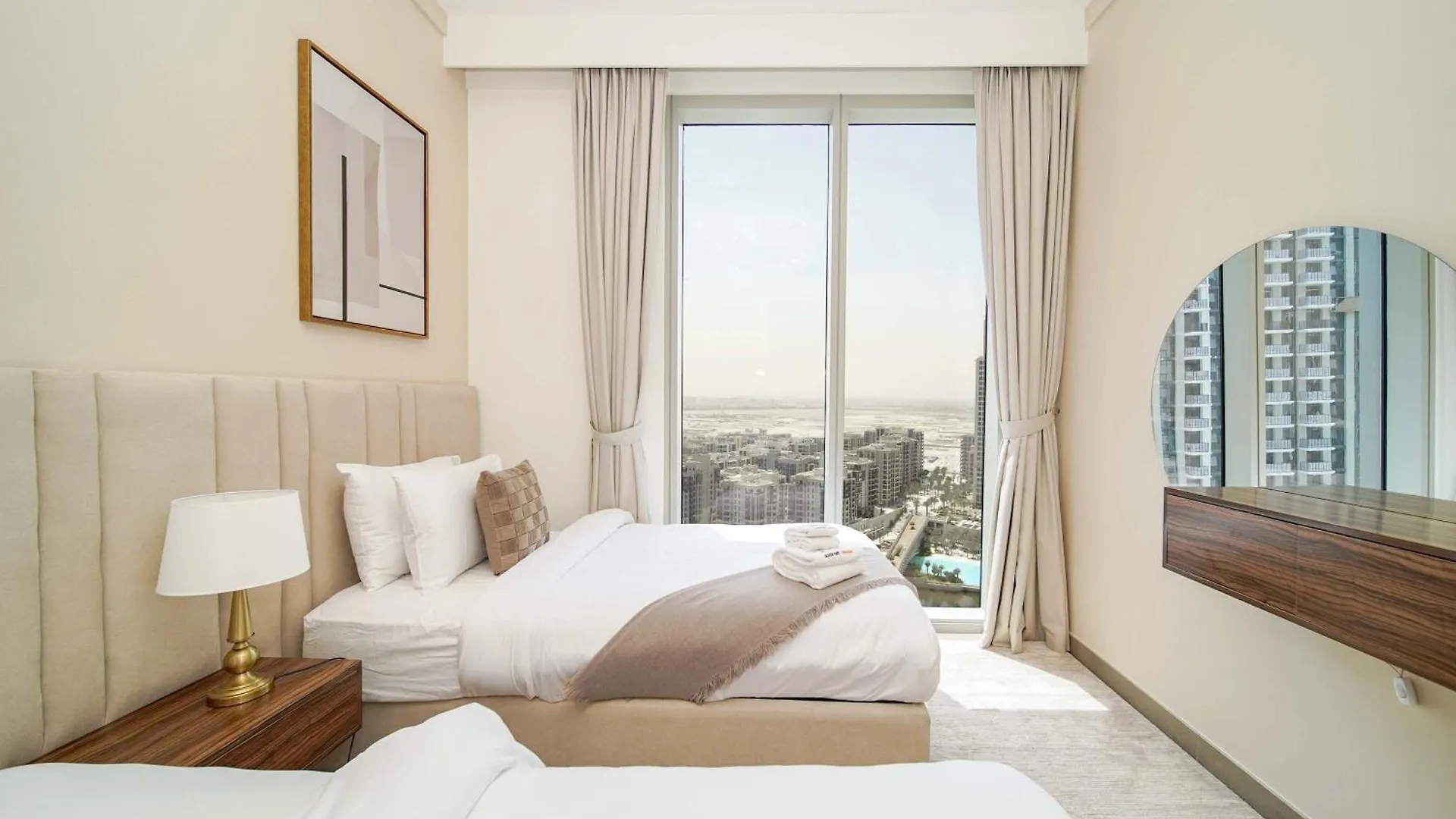 Pvh - Stylish 2Br In Creek Gate Tower 2 Apartment Dubai United Arab Emirates