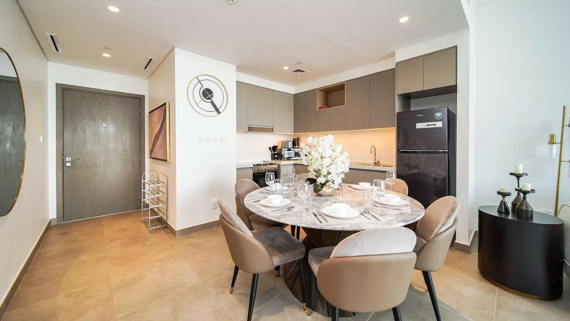 Pvh - Stylish 2Br In Creek Gate Tower 2 Apartment Dubai
