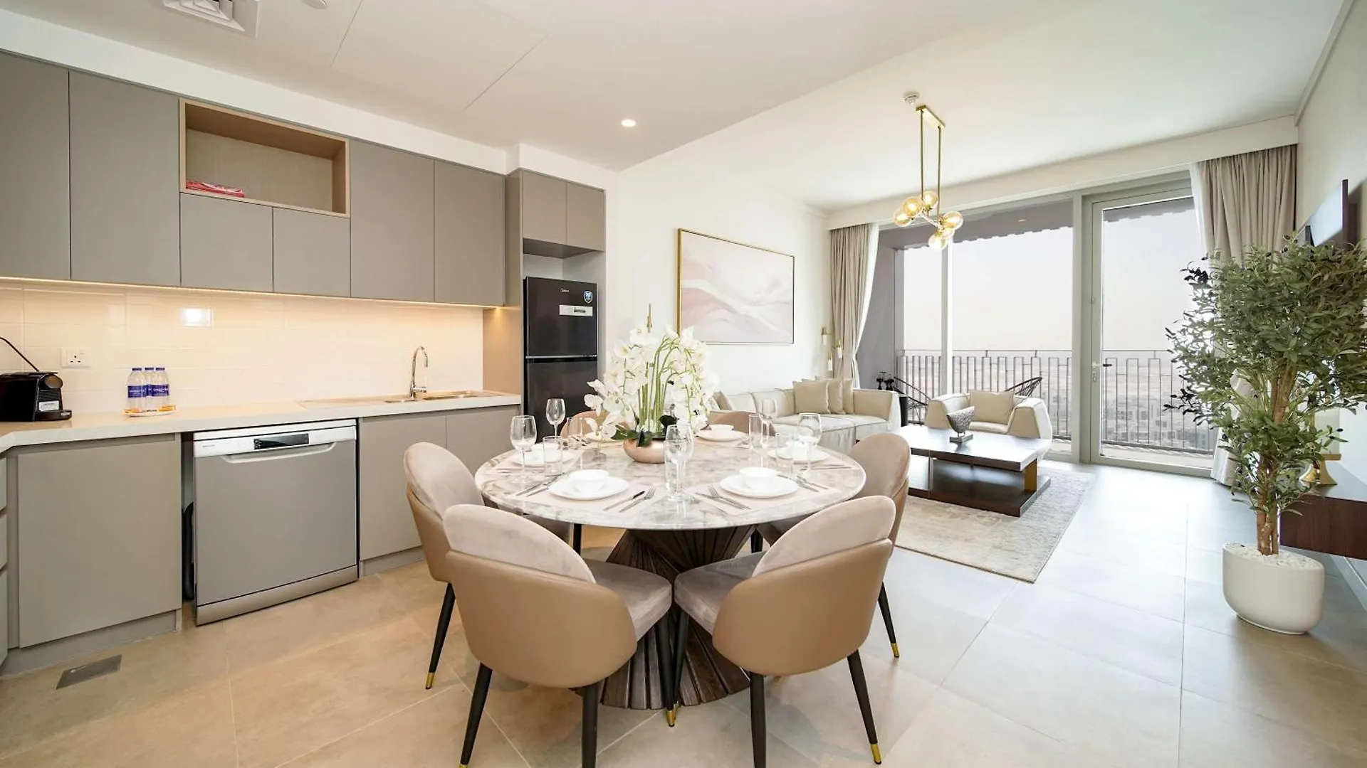 Pvh - Stylish 2Br In Creek Gate Tower 2 Apartment Dubai United Arab Emirates